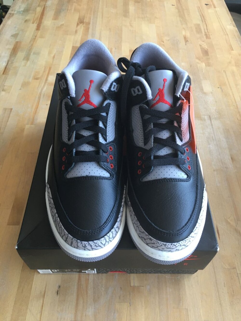 Air Jordan 3 "Black Cement" DN3707-010 Sz 9.5 - Picture 3 of 10